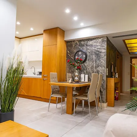 Premium Modern Penthouse *