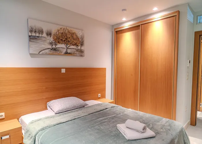 Premium Modern Penthouse Apartment